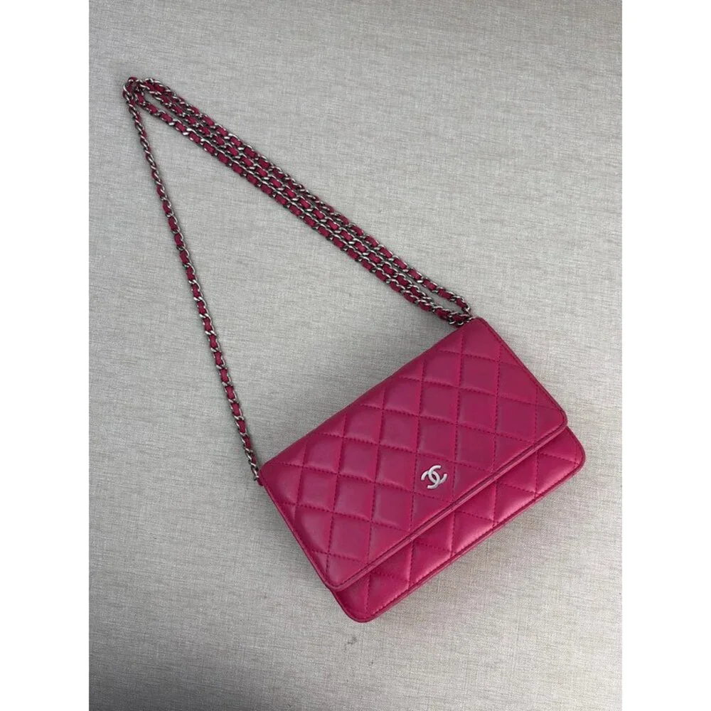 CHANEL 100% authentic